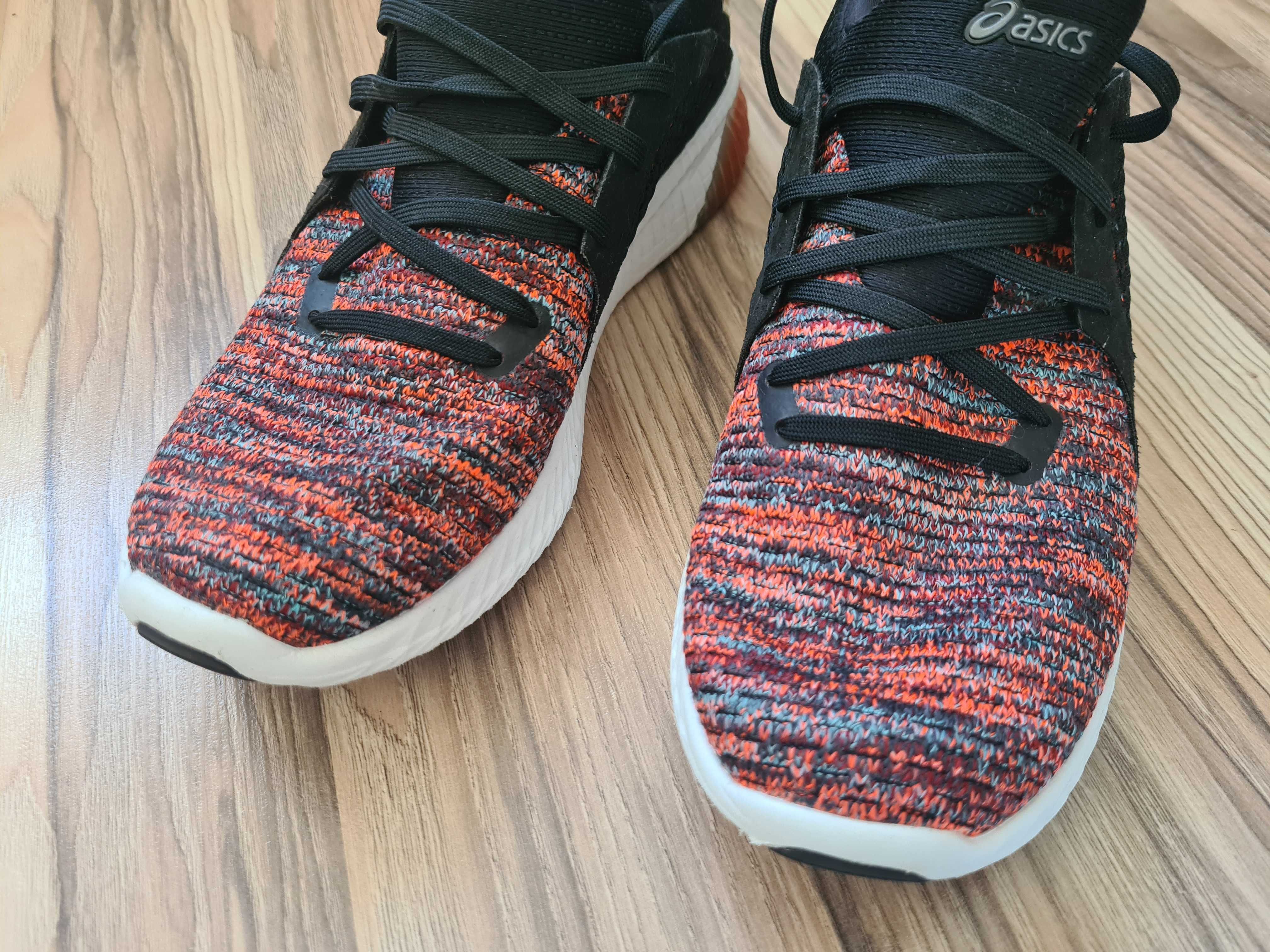 Продавам маратонки ASICS модел GEL-KENUN KNIT