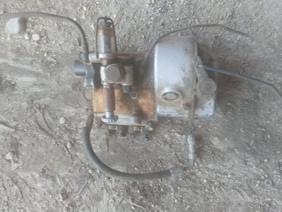 Pompa injecție tractor Fiat Om 513,615,670 750 ,850