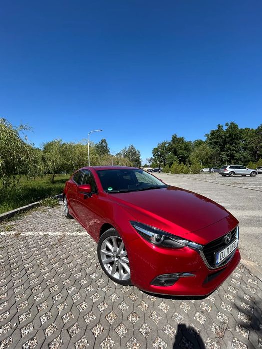 Mazda 3 Masina intretinuta foarte bine, revizii doar in reprezentanta