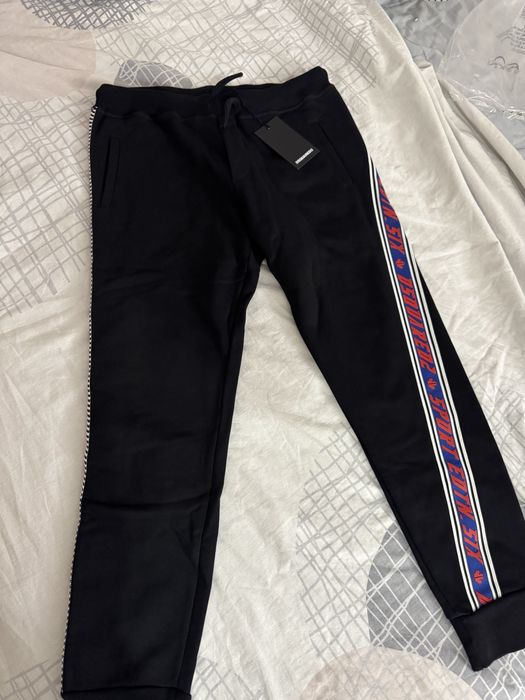 Нов анцуг Dsquared2