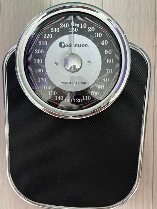 Cantar mecani Adamson