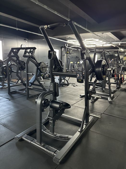 Aparat spate incarcare pe discuri