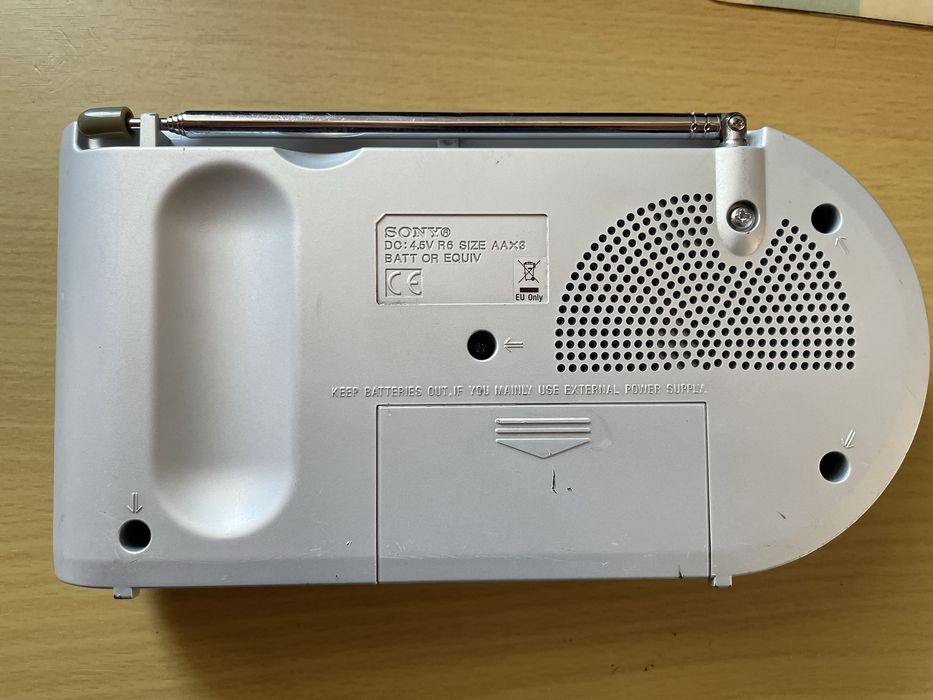 Sony ICF 404L model 1995