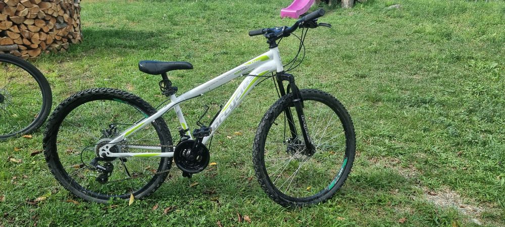 Vând bicicleta 27 inch