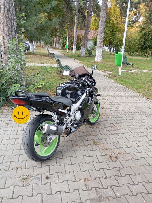 Vând motocicleta honda cbr 600 f4
