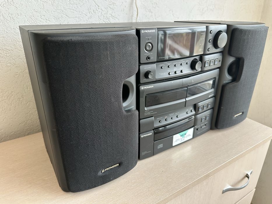 Pioneer радио-уредба