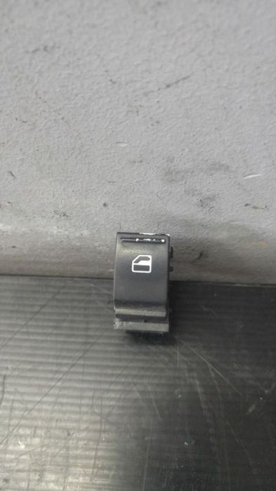 Buton geam electric dreapta fata seat altea 7l6959855b