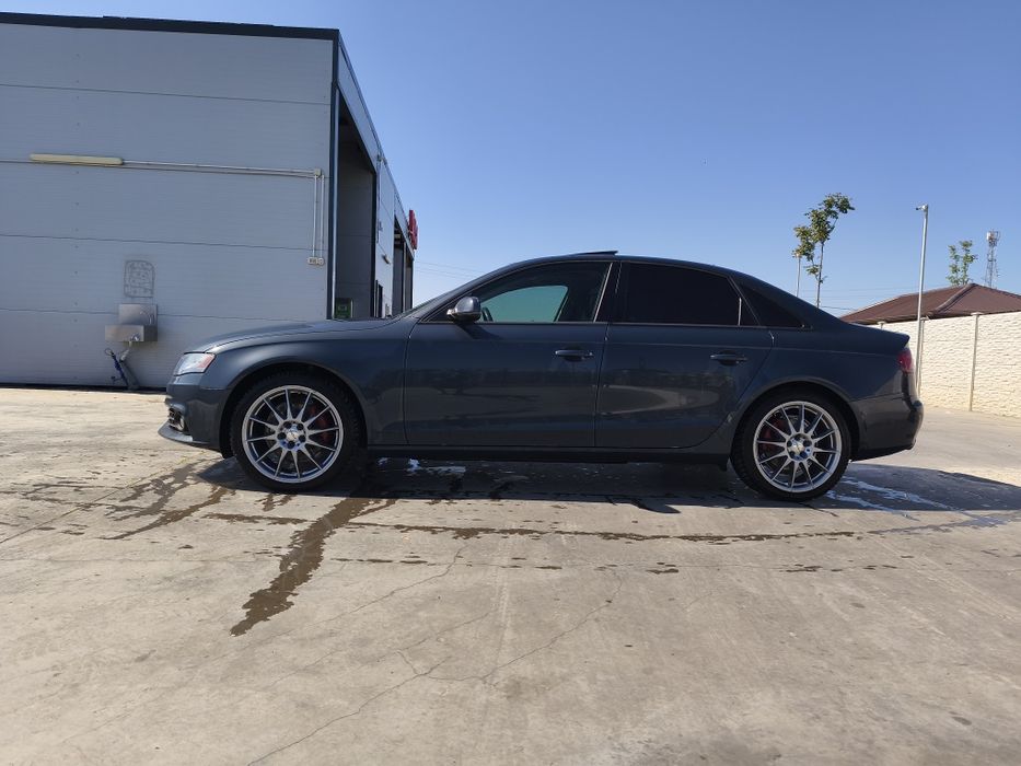 Vand Audi A4 b8 automat!