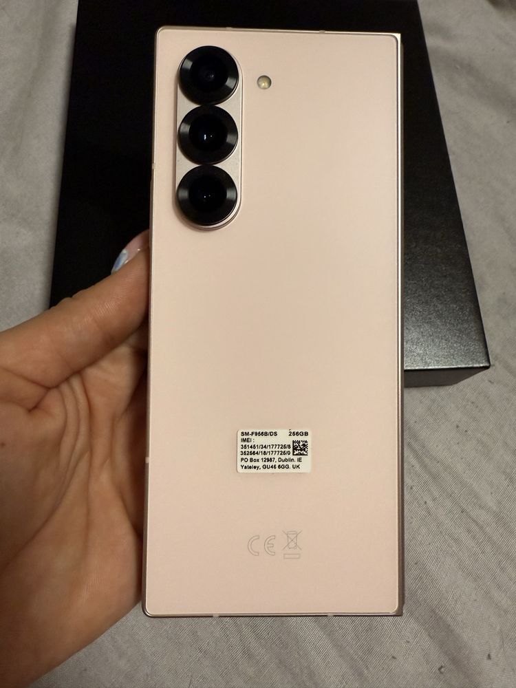 Samsung Z Fold 6, 256GB, Pink