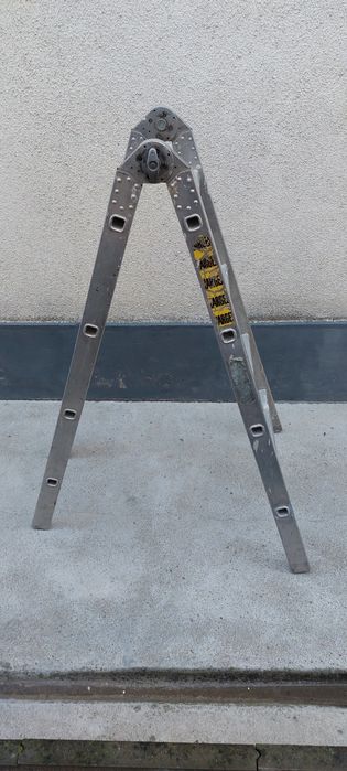 Scara  aluminiu  4 trepte