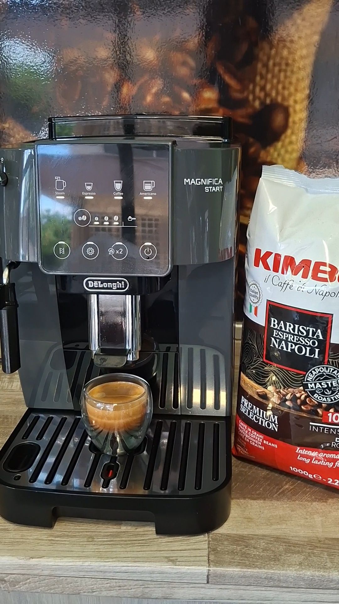 Кафемашина DELONGHI MAGNIFICA START с 6 месеца гаранция от магазин сер