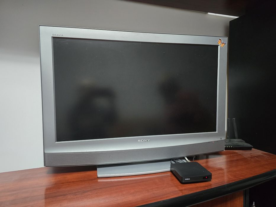 Vând televizor sony