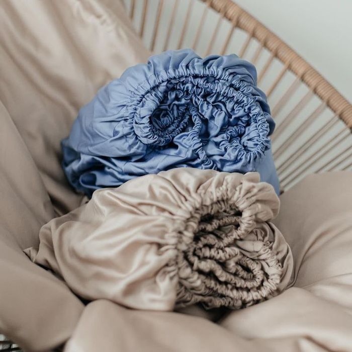 Простыни на резинке