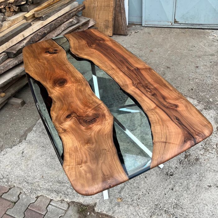 Маса от орех с епоксидна смола / луксозни маси по поръчка