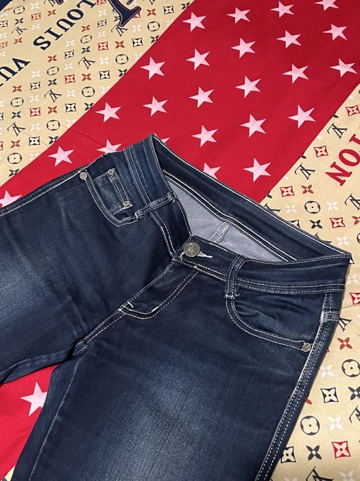 Blugi skinny bleumarin femei