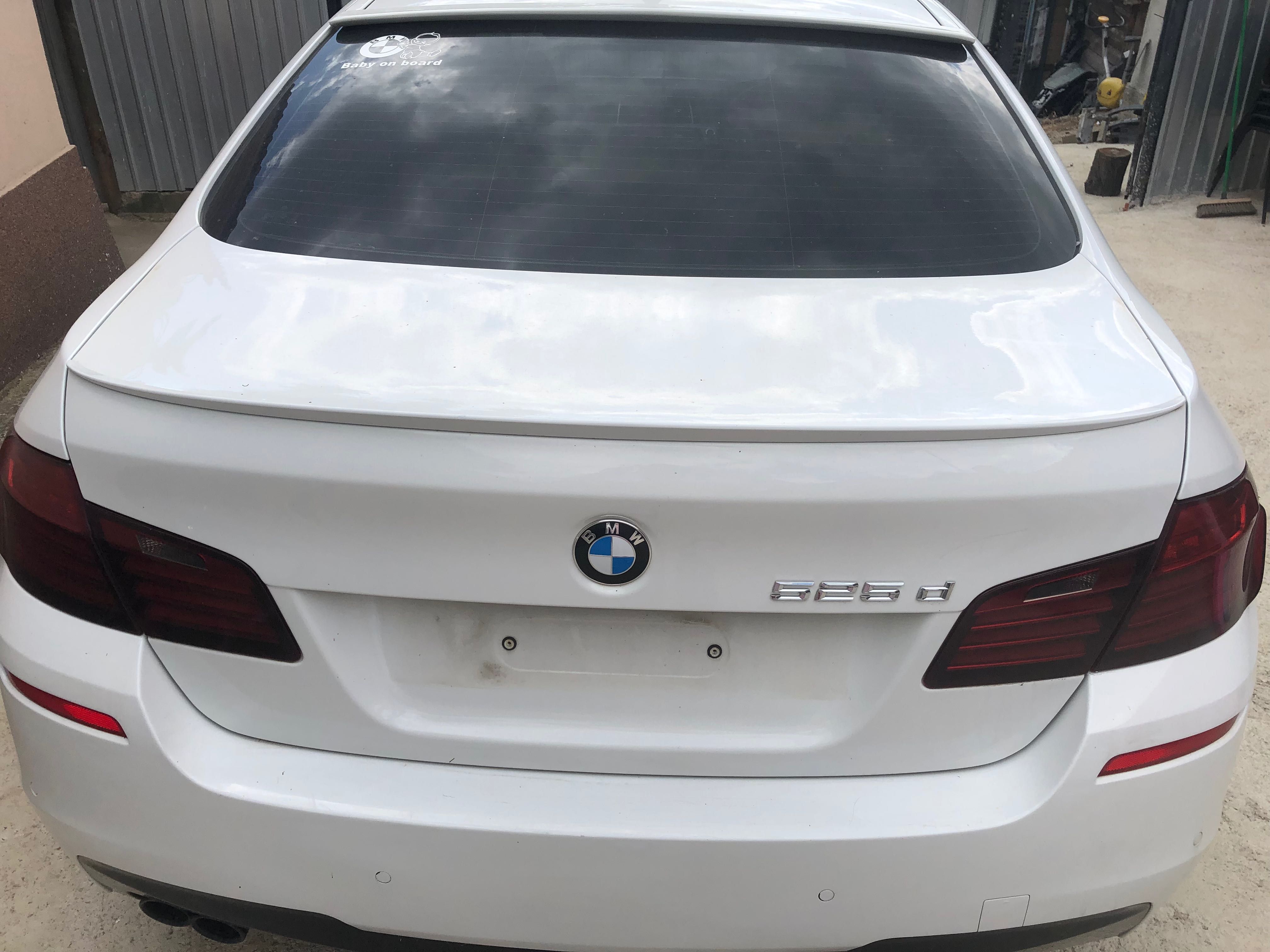 Capota Haion portbagaj BMW F10 F11