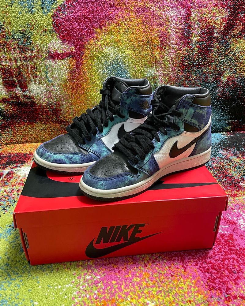 Air Jordan 1 High OG Tie-dye