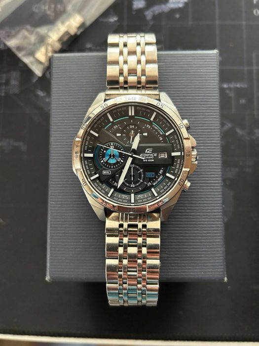 *(Watch)* - Часовник Casio Edifice -