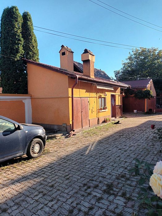 Casă de vânzare in Brașov Stupini cu teren de 1891mp.Proprietar.