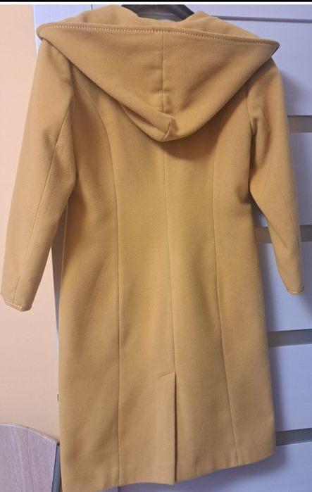 Palton cu continut de lana