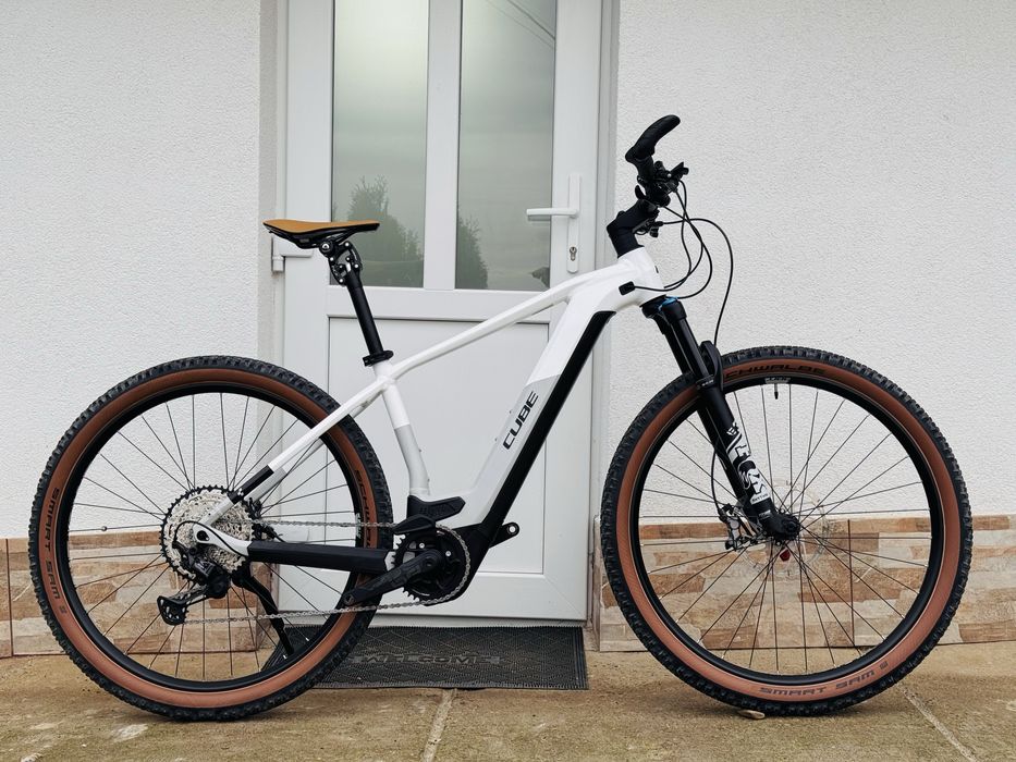 Bicicletă/MTB electric CUBE REACTION SLT, full XT DEORE, FOX , Bosch !