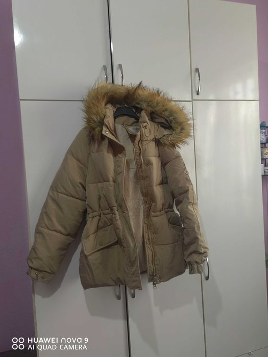 Дамски зимни якета