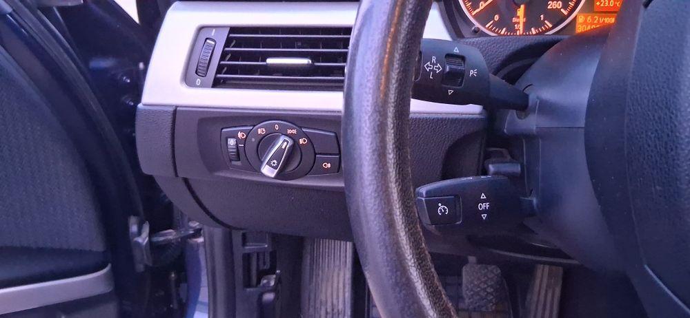 Bmw e91 316d 2010