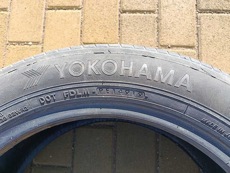 Шины 215/55 R17 - "Yokohama dB decibel E70" (Япония), летние.