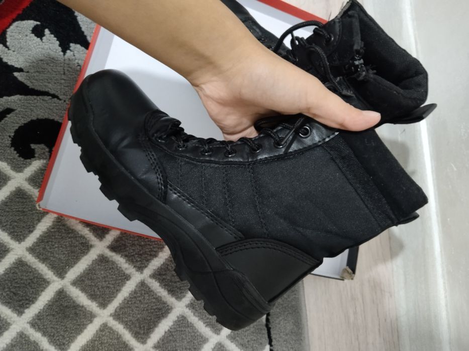 Киім,аяқ киымдер