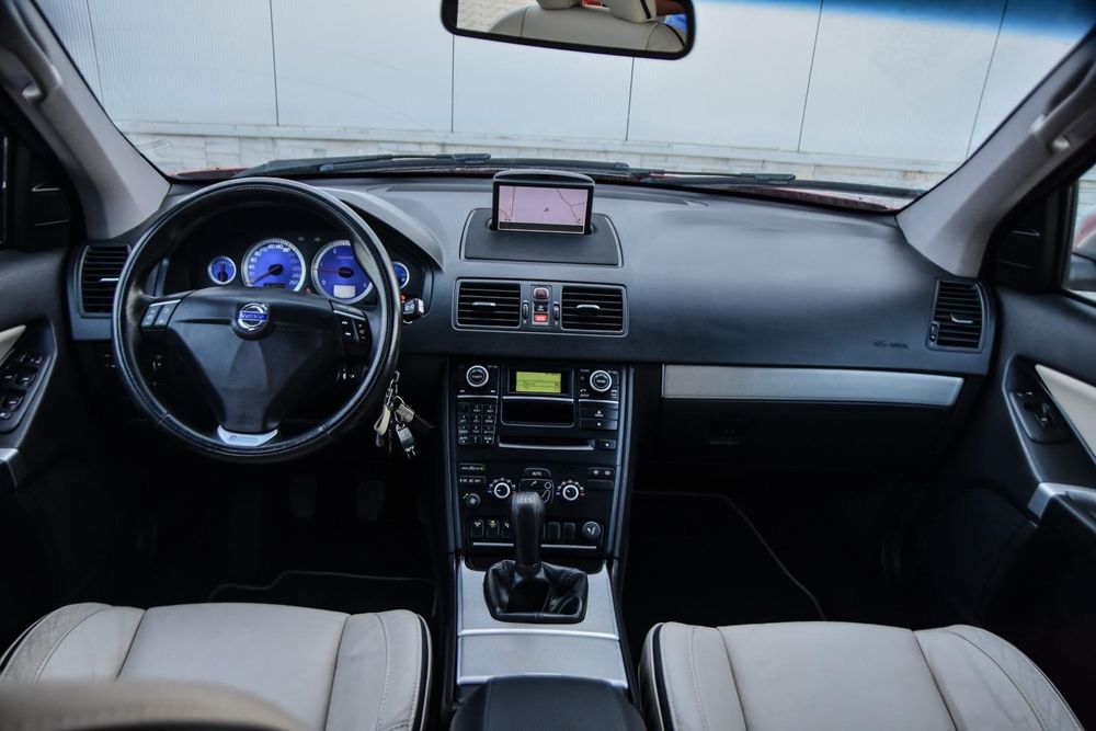 volvo xc90 an2010