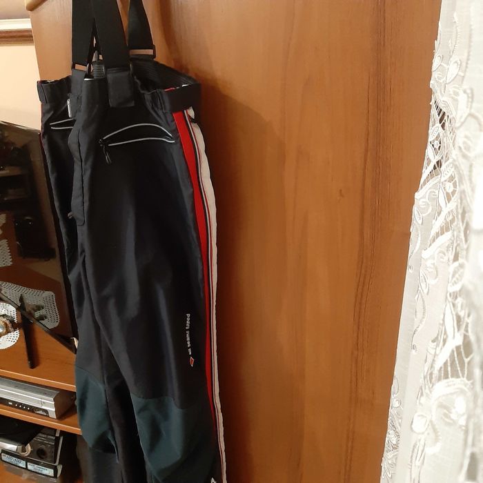 Гащеризон с подплата за ски,туризъм и риболов