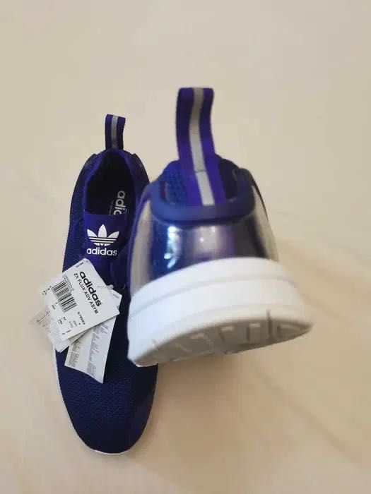 Продавам оригинални маратонки Adidas