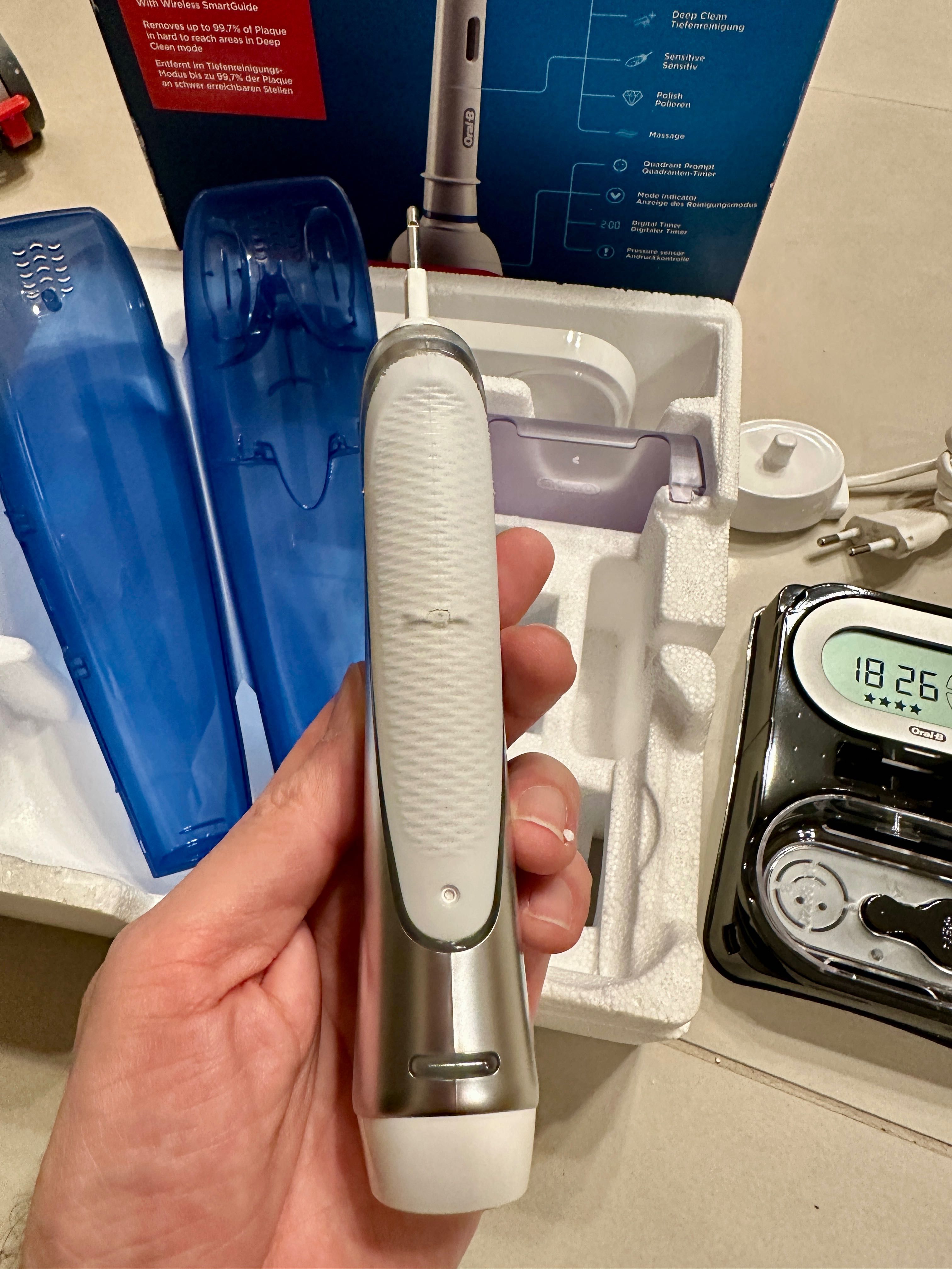 Електрическа четка за зъби Oral B Triumph 5500, Smart Guide