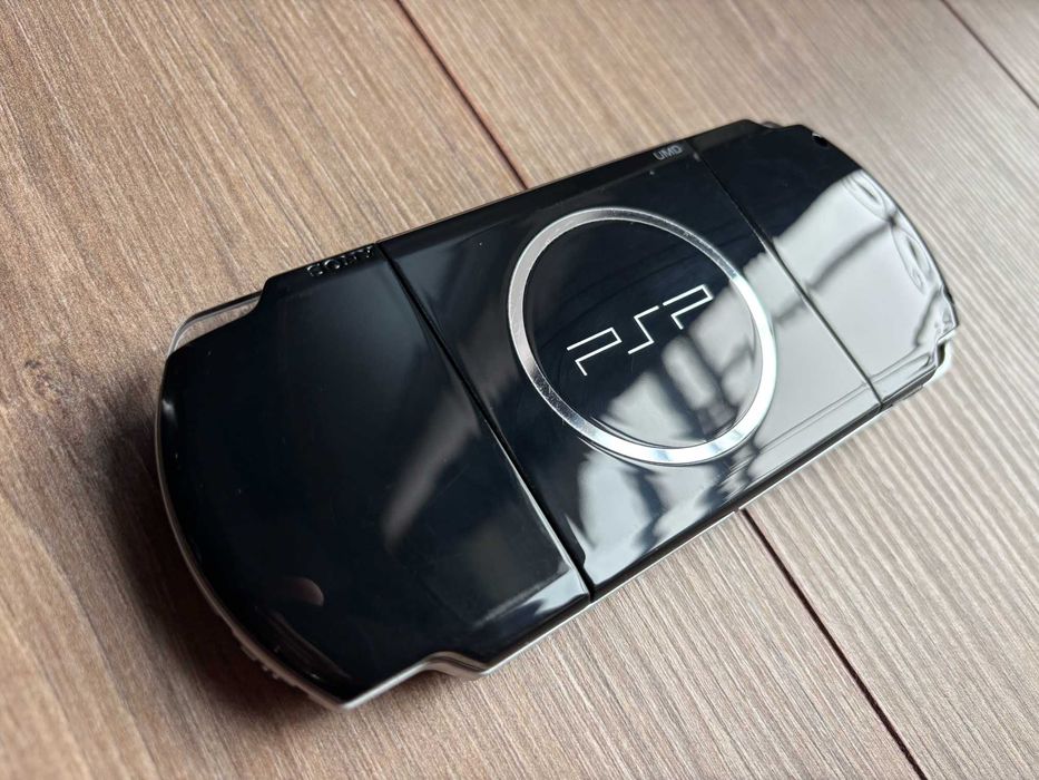 consola Sony PSP (Playstation Portabil) in stare foarte buna