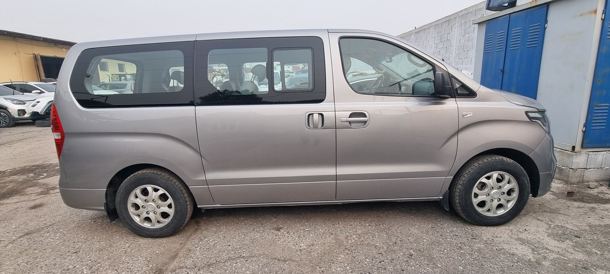 Hyundai Grand Starex 2020 LPG
