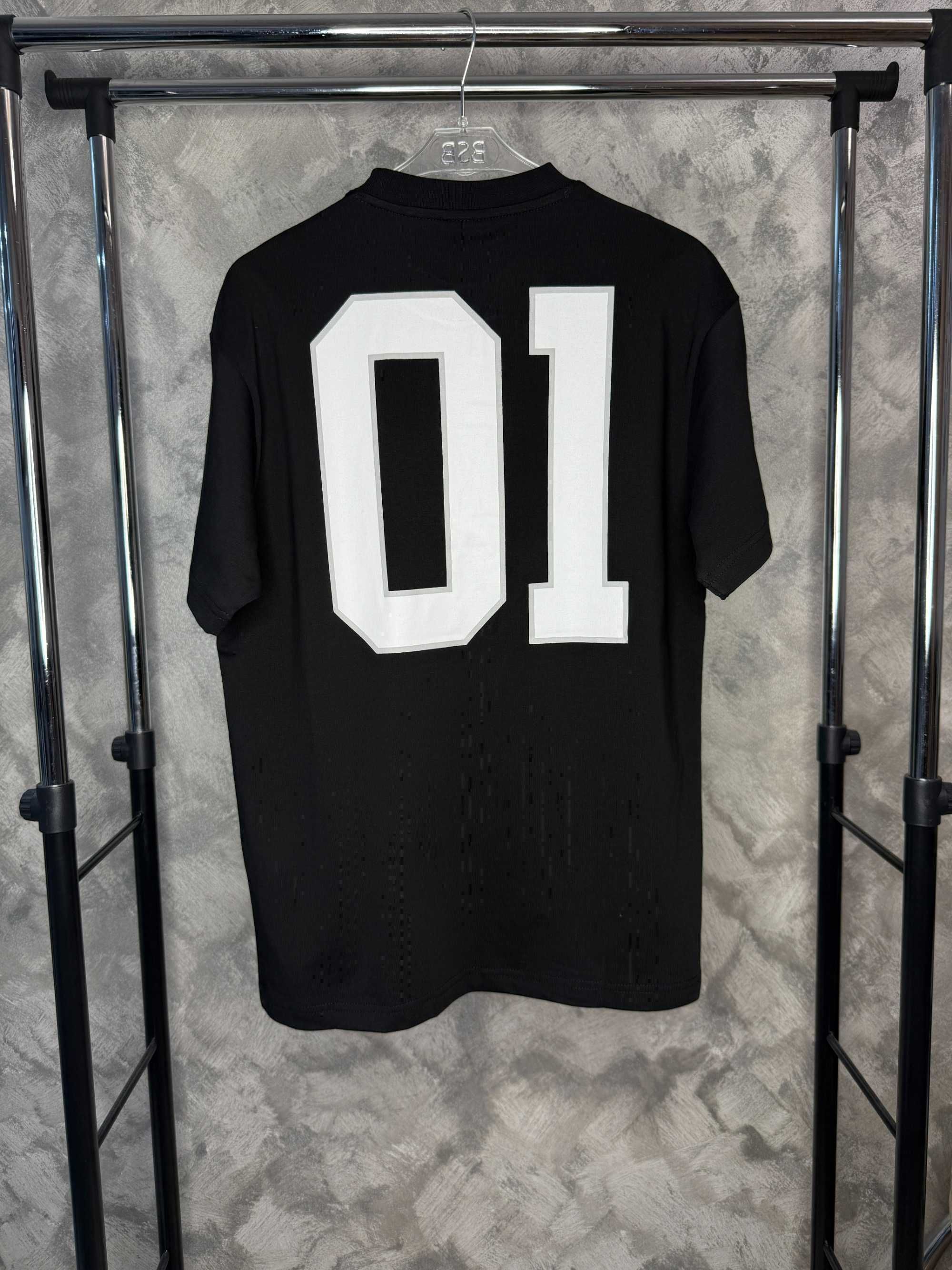 Tricou Balenciaga
