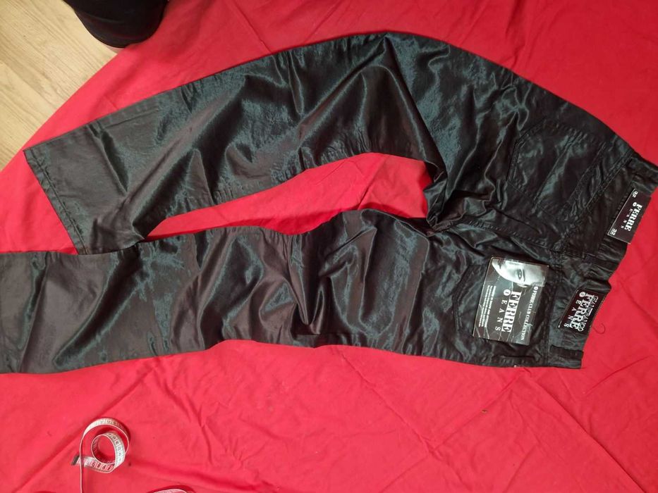 Дамски дънки Gianfranco Ferre