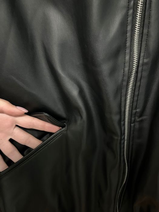 Дамско бомбър яке ZARA