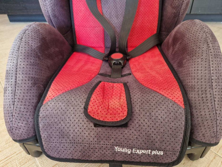 Столче за кола RECARO - Young Expert Plus