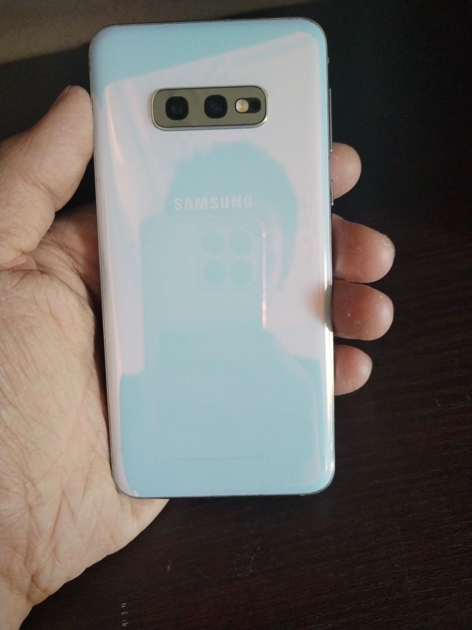 Samsung galaxy S10e