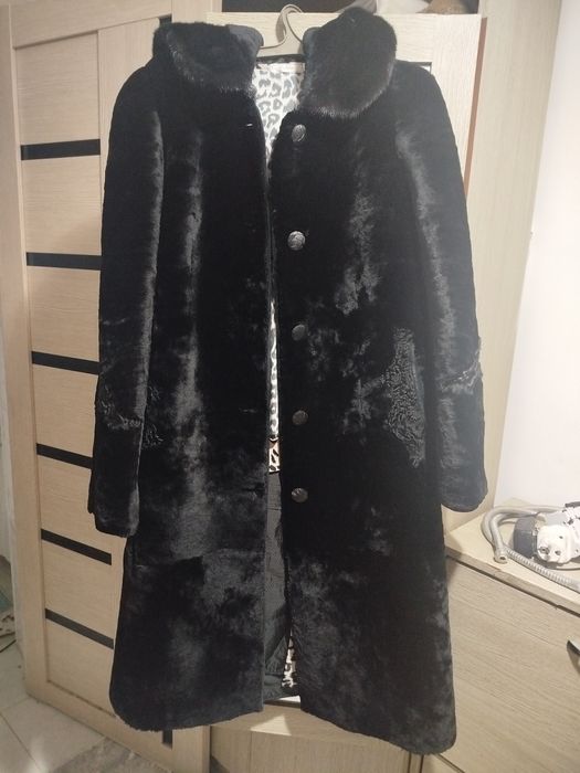 продается шуба мутон б/у