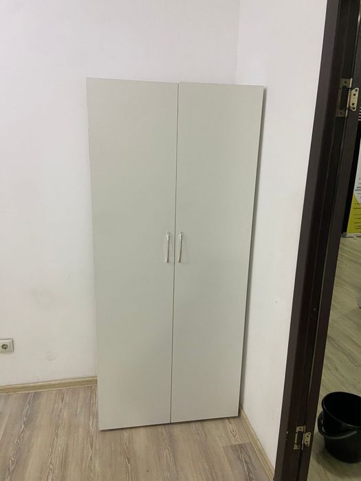 Продам шкаф новый