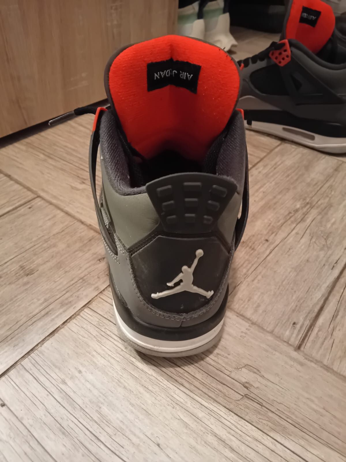 Jordan 4 infrared