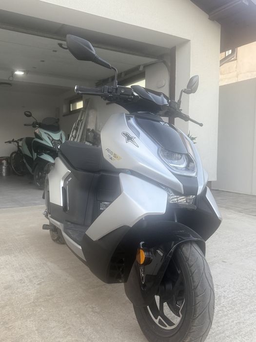 Scuter electric zeeho KTM