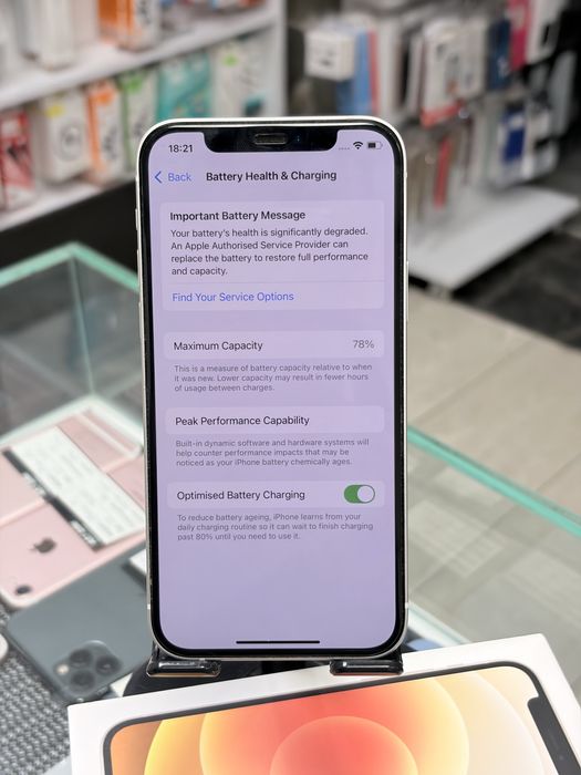 iPhone 12 64GB White