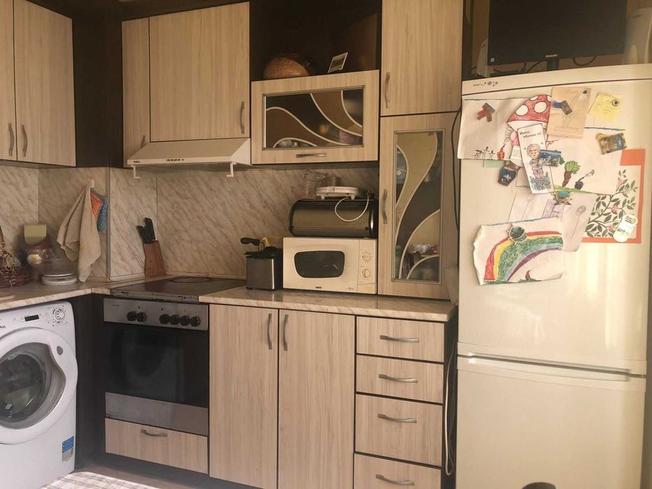 Продава се Тристаен апартамент в Пловдив, Въстанически - 99 кв.м за 1213 €/кв.м - Снимка #3