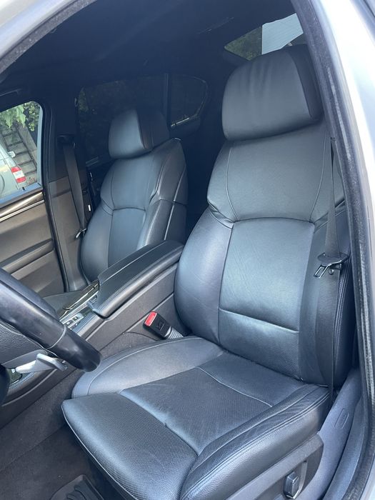 Продавам bmw 550Xi