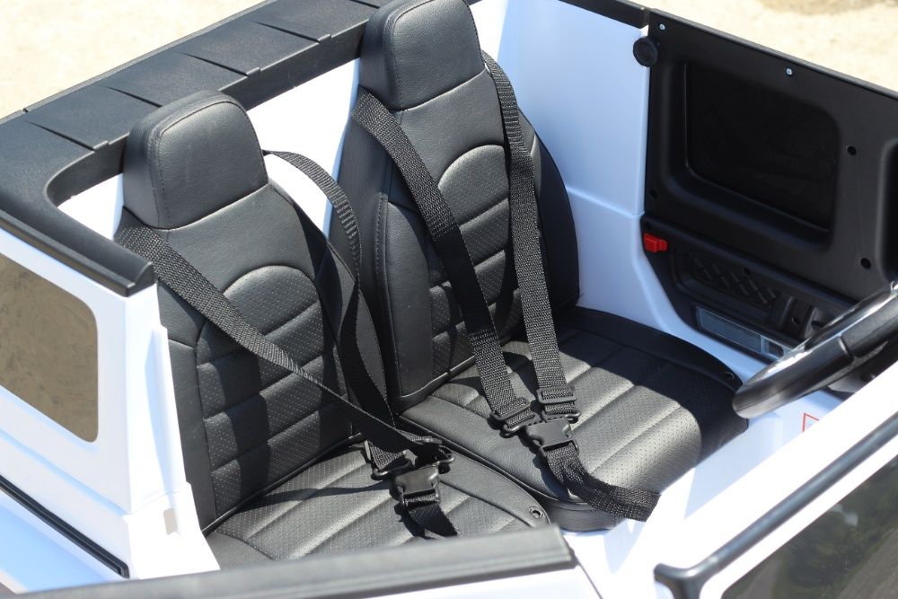 Masinuta electrica pentru 2 copii Mercedes AMG G63 XXL 4x4 #White