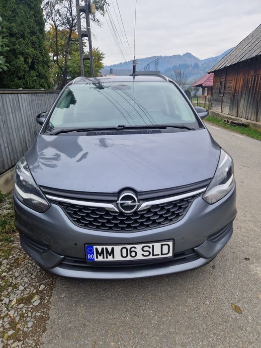 Oper zafira Tourer