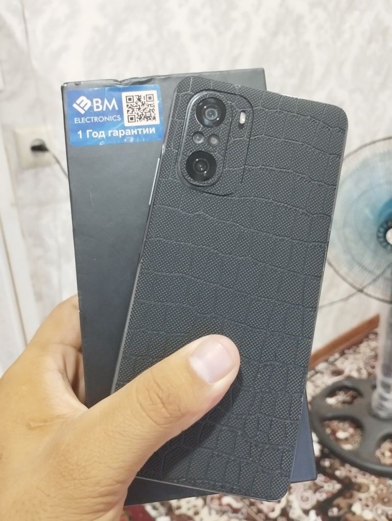 Poco f3 5g 8/256